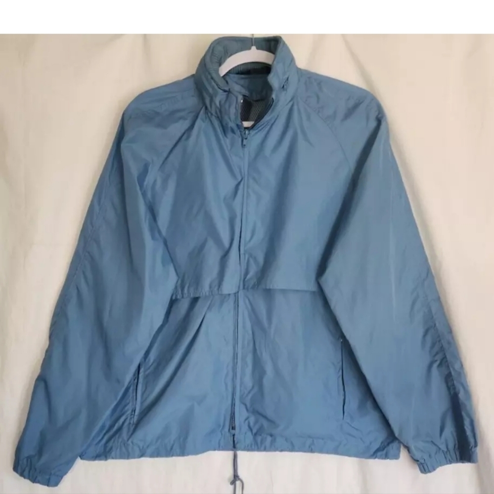 Vintage 1990s Woolrich Light Blue Women's Nylon Wind breaker